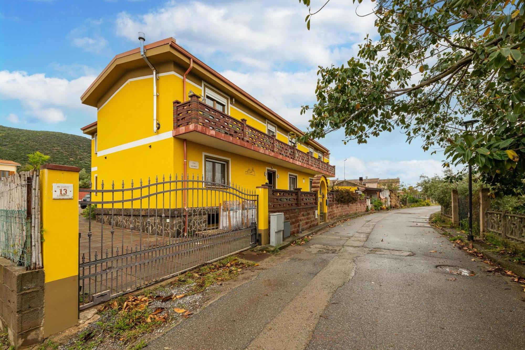 Casa Colonia 1 Apartman SantʼAnna Arresi Kültér fotó